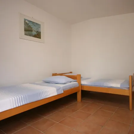 Апартаменты With A Parking Space Mandre, Pag - 6456 Мандре