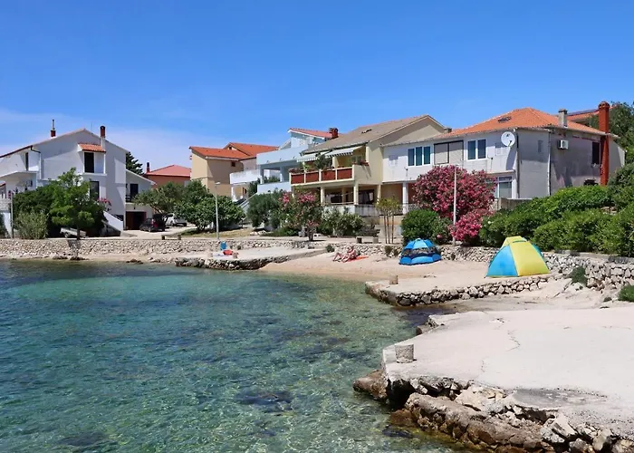 Апартаменты With A Parking Space Mandre, Pag - 6456 Мандре